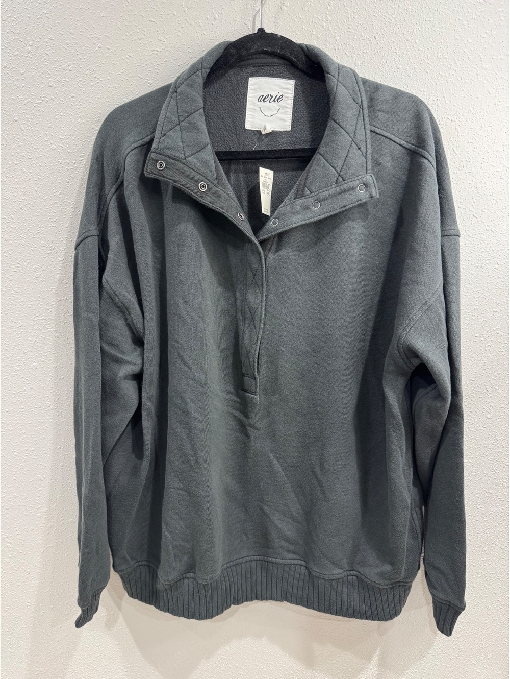 Aerie Womenโs S Black Oversized Quarter Snap Pullover Sweatshirt Mock Neck